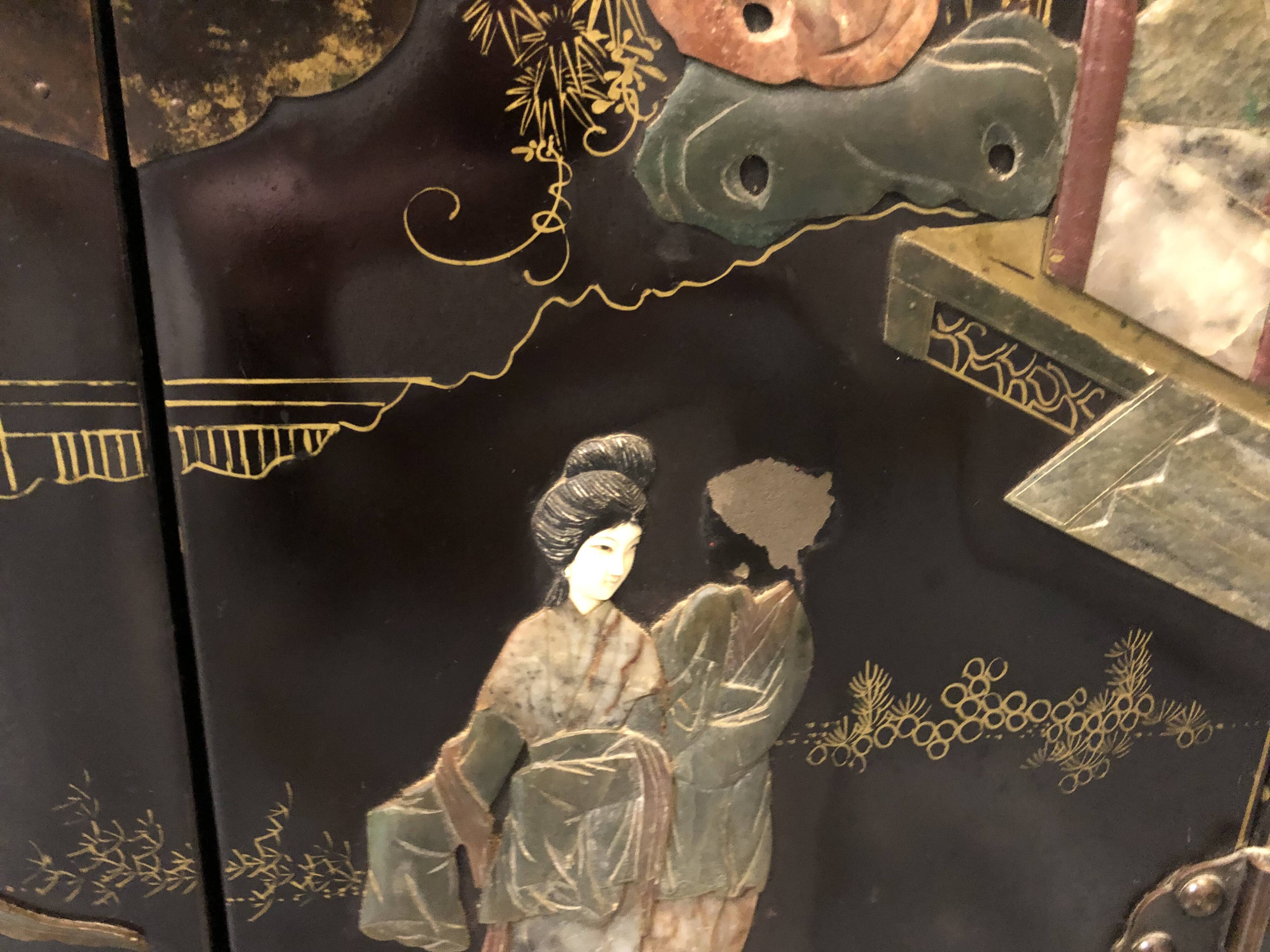 Old Chinese black lacquered furniture decorated with hard stones / cabinet