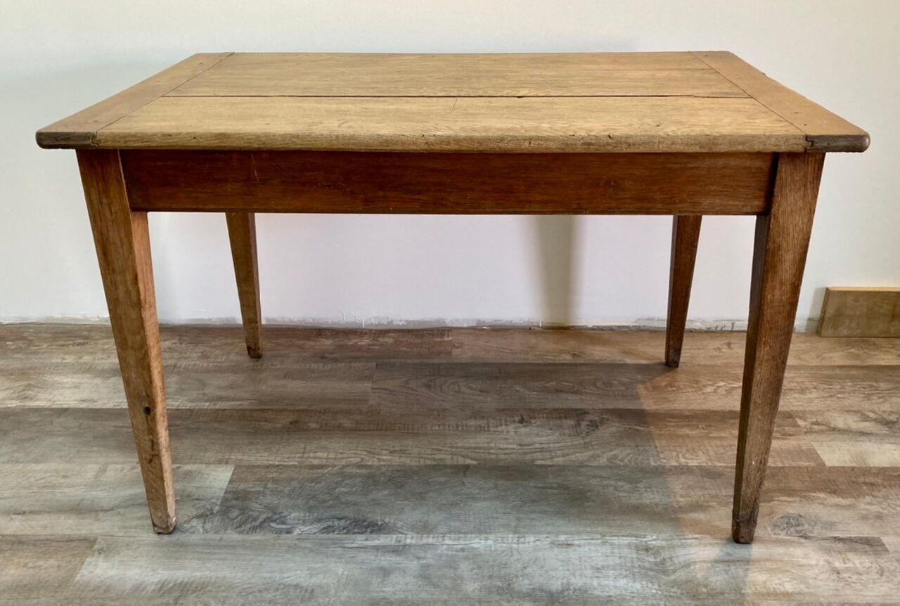 Oak farmhouse table