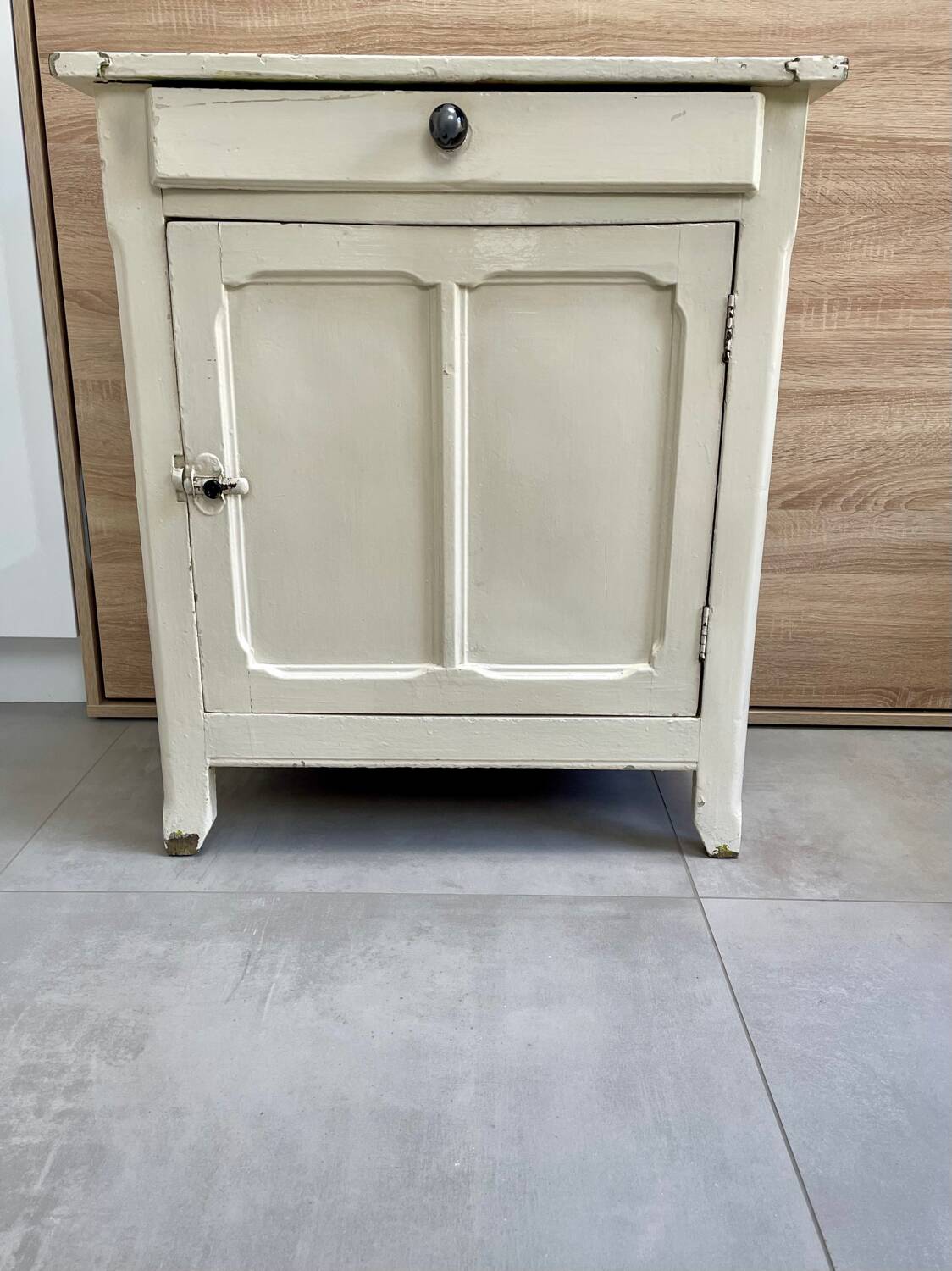 Small authentic 1950s Parisian sideboard
