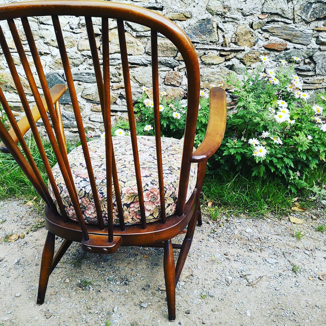 Armchair No. 203 by Lucian r. Ercolani for ercol