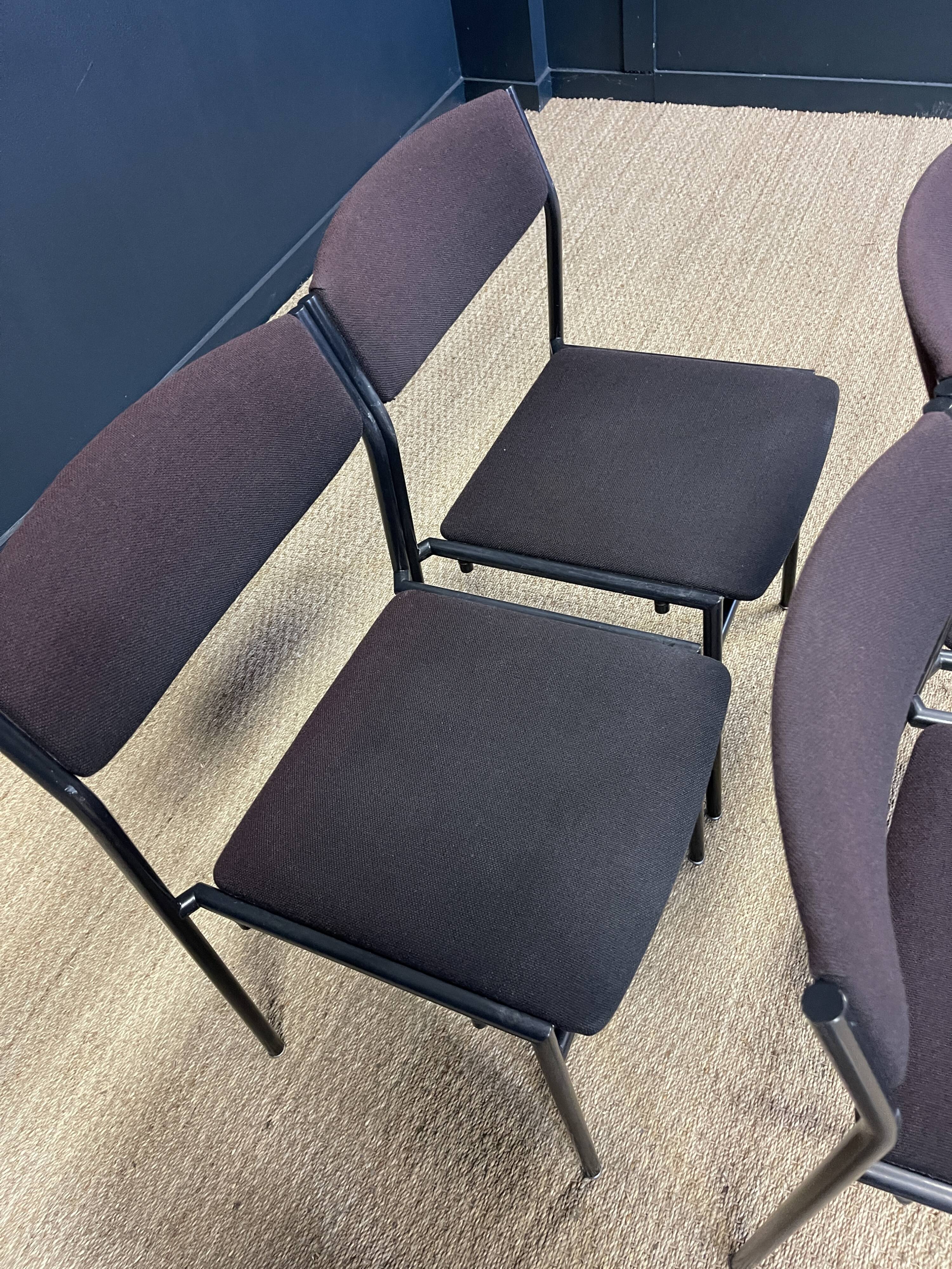 Set of 4 Gijs Van Der Sluis chairs aubergine fabric black steel legs 70s Netherlands