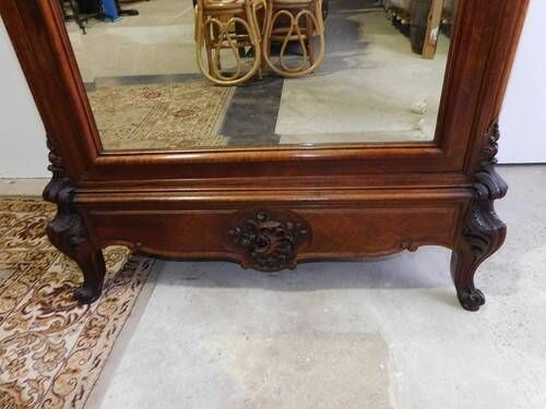 19th Century Rococo Bonnetière Wardrobe in Rosewood