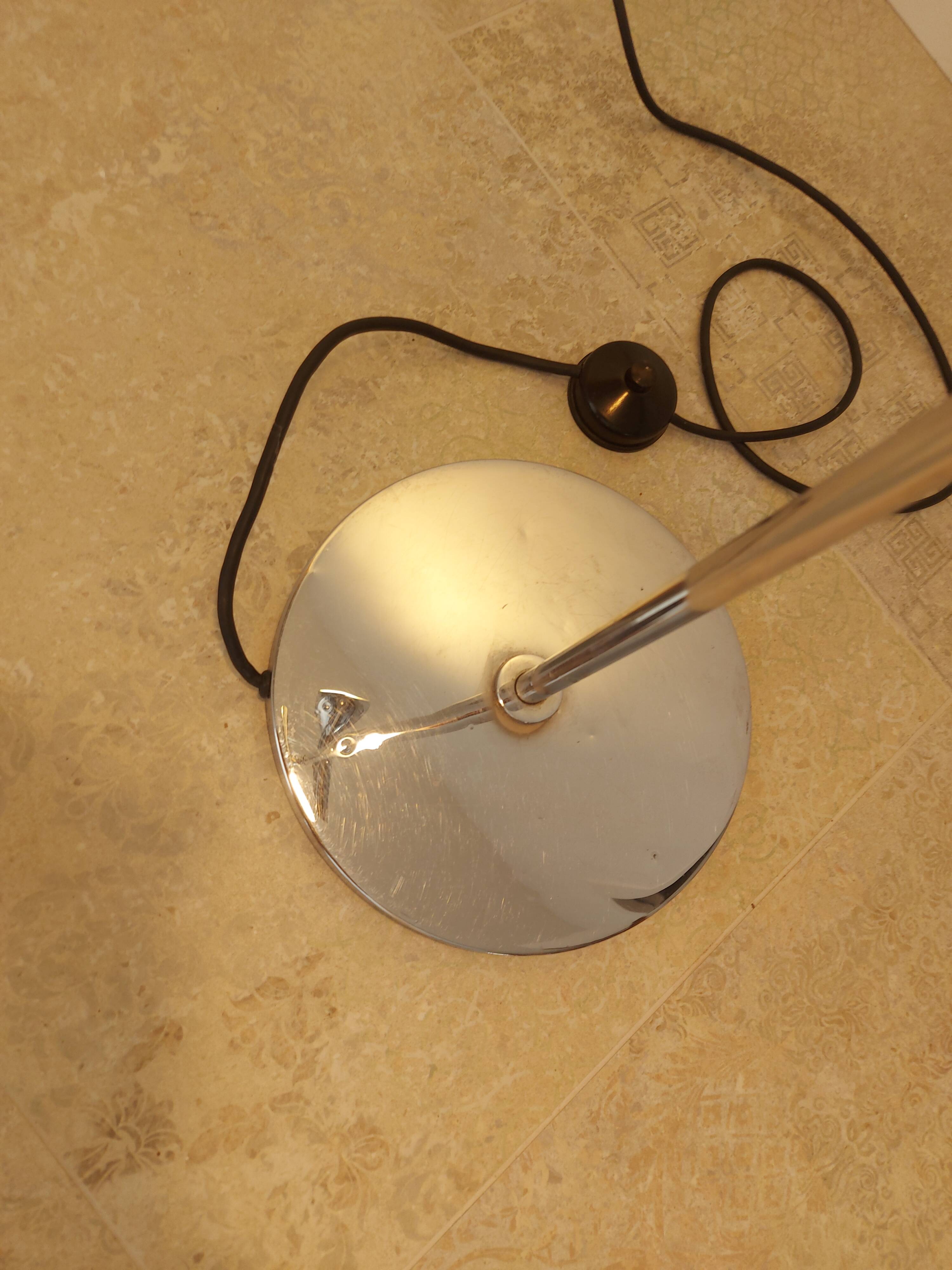 Vintage 70'S chrome floor lamp