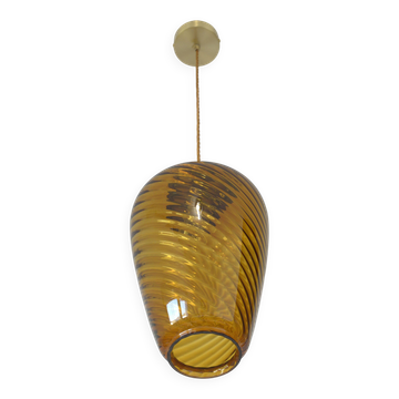 Lampe à suspension vintage tourbillonnante en verre ambré, lampe unique des années 1960