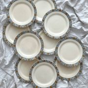 10 assiettes plates en terre de fer « Lamartine » Salins
