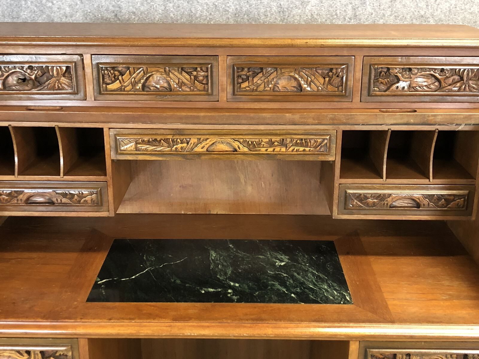 Bureau à cylindre d'inspiration asiatique années 70