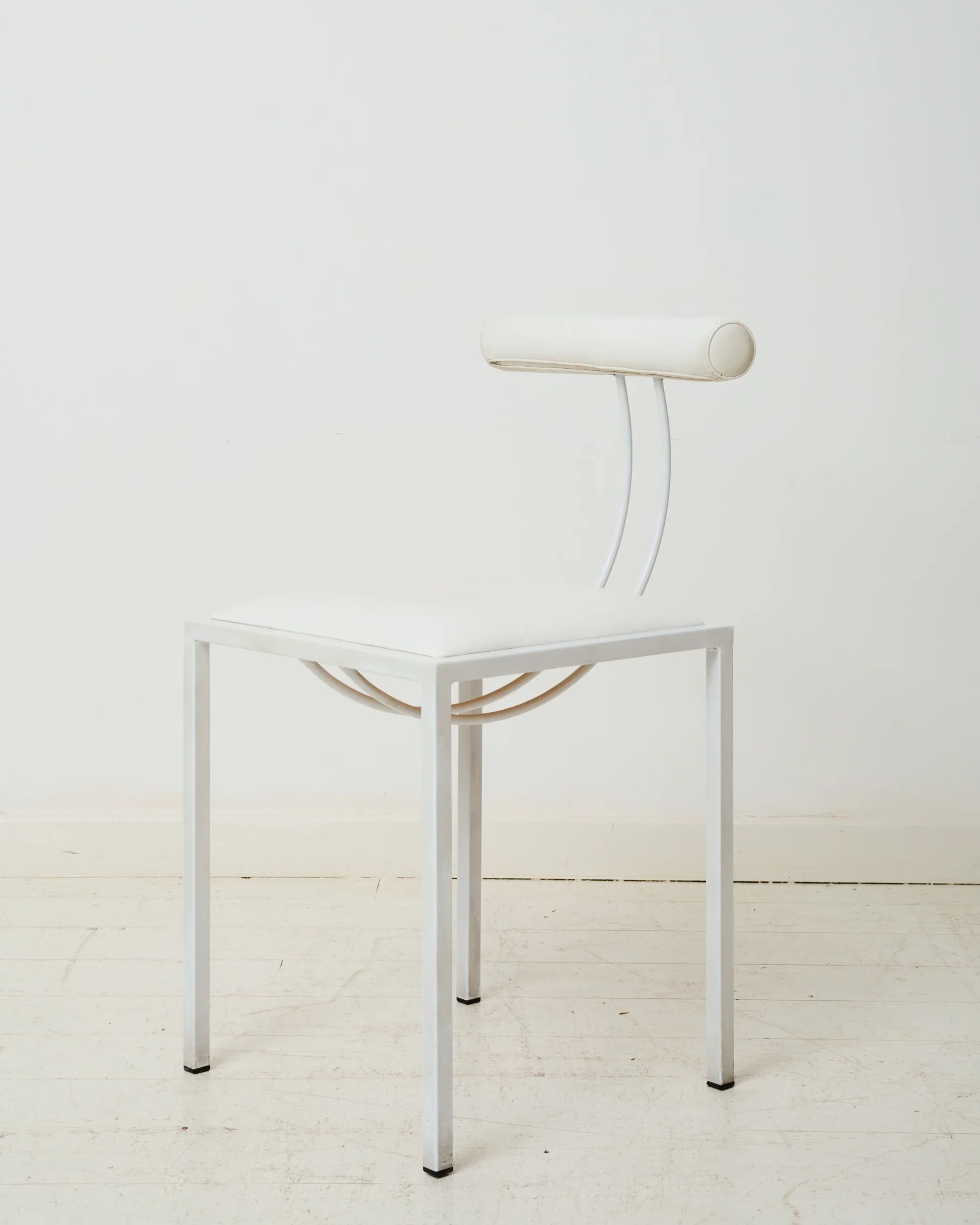 Paire de chaises post moderne, Artelano, 1980s
