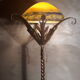 Lampadaire fer forgé or avec dome en pate de verre de Vianne 1930 art deco