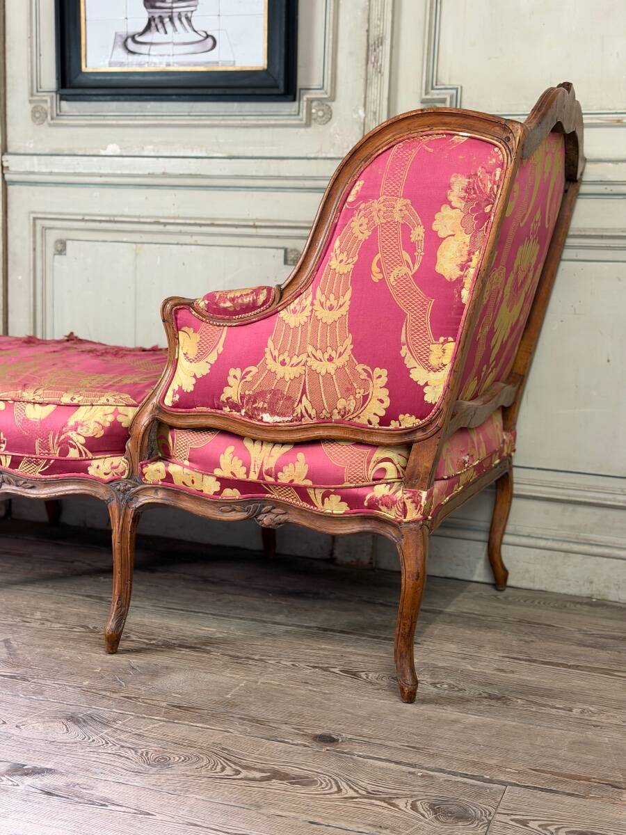Louis XV meridian in carved wood, 18th century