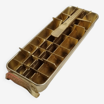 Frigidaire Quickcube Gold Metal Ice Cube Tray