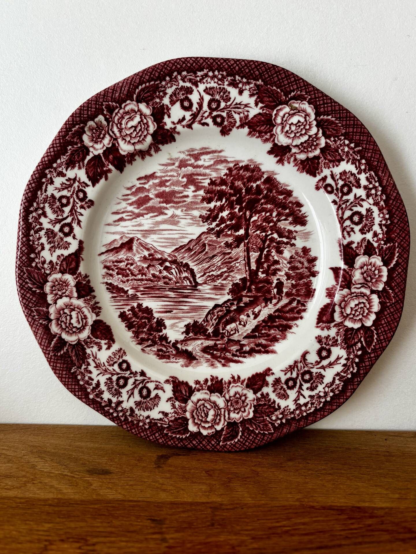 English dessert plate Enoch Wedgwood Lochs of Scotland