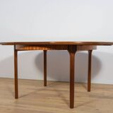 Mid-Century Round Extendable Dining Table from McIntosh, United Knigdom, 19