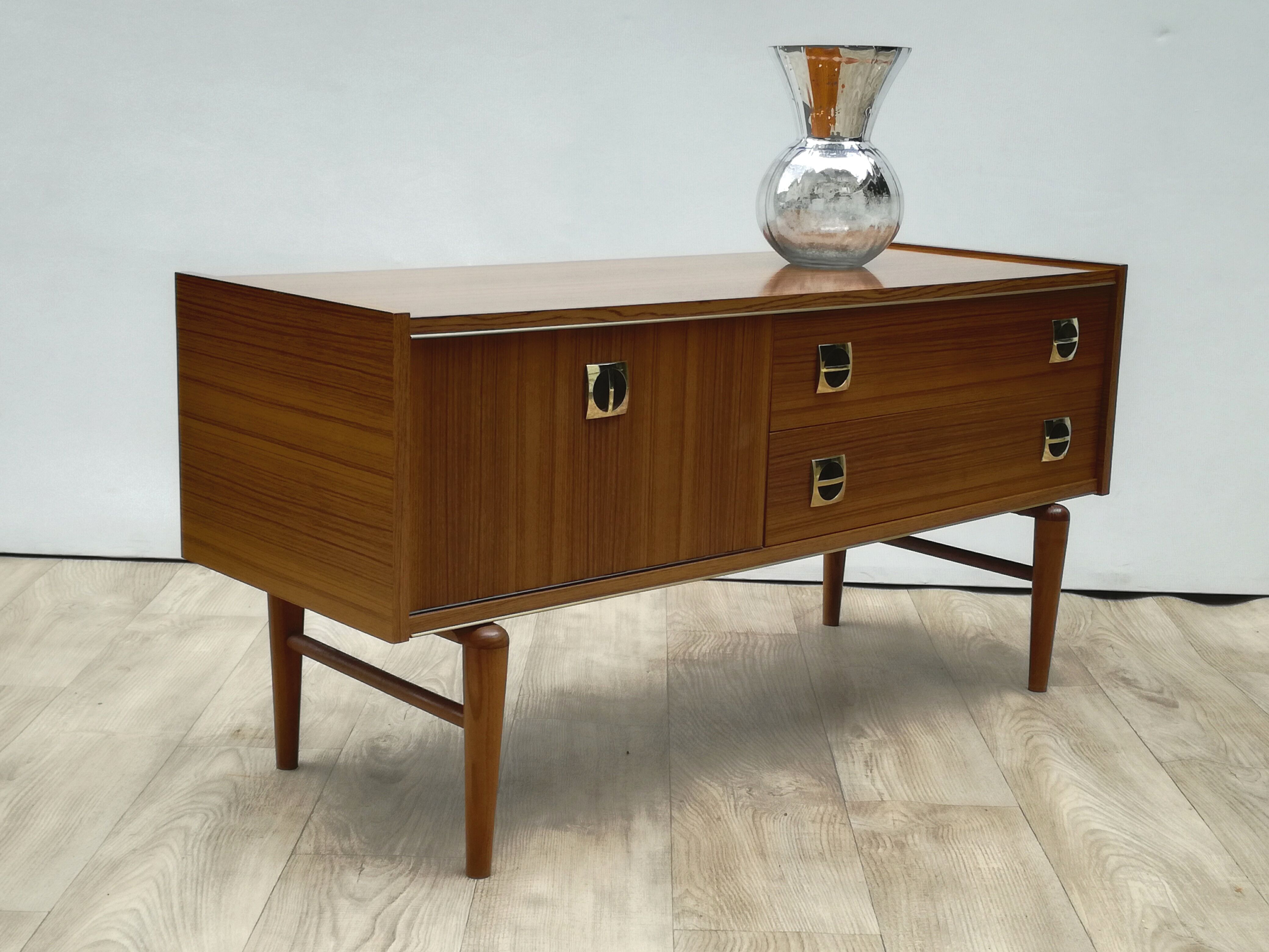 Sideboard style vintage 60s
