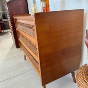 Commode bois et rotin vintage