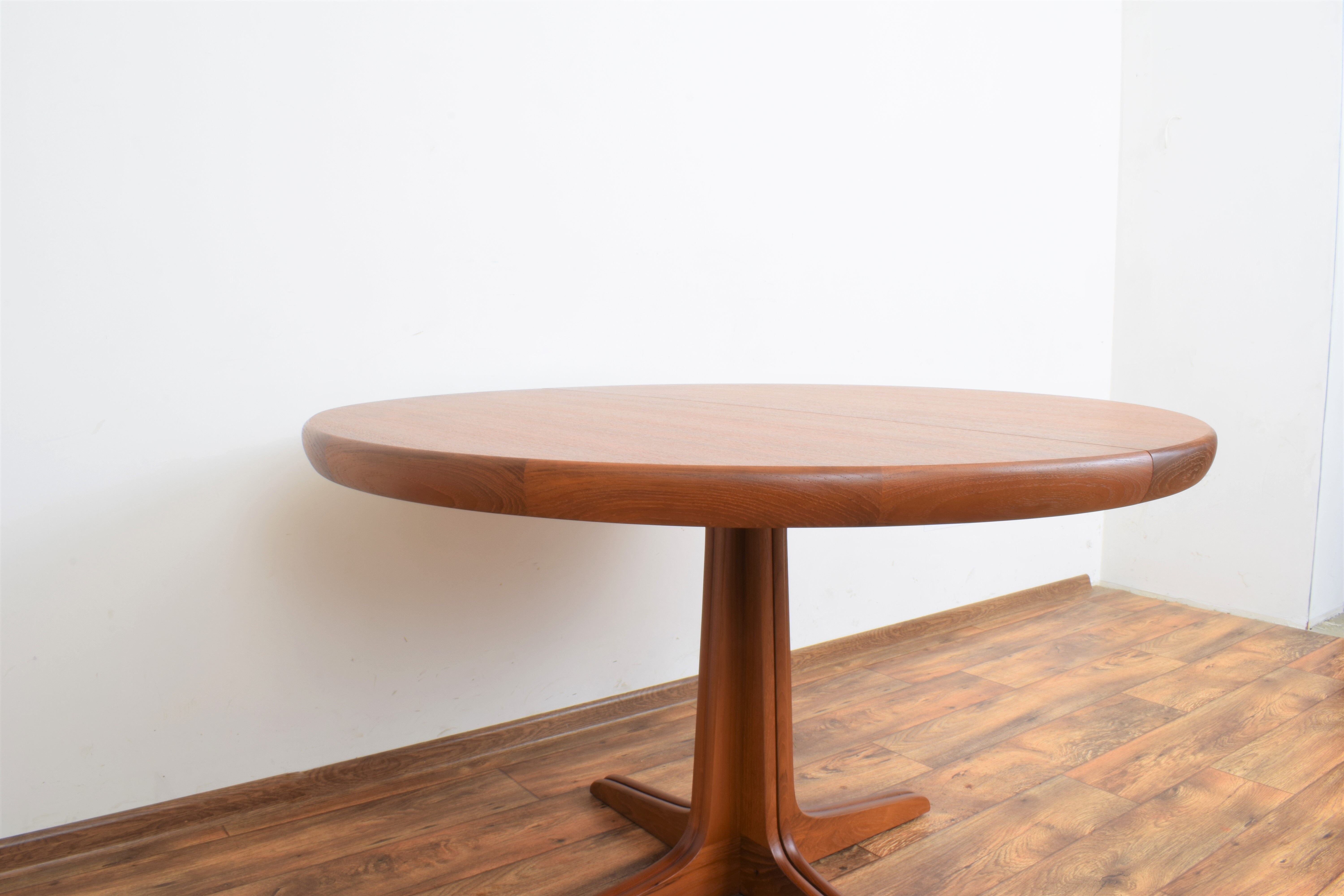 Teak extendable dining table from VV Møbler Spøttrup, 1960