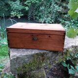 Acien wooden chest