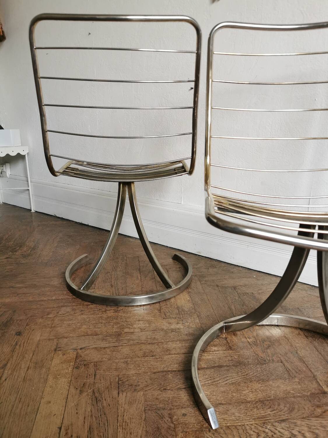 Paire chaises dorées