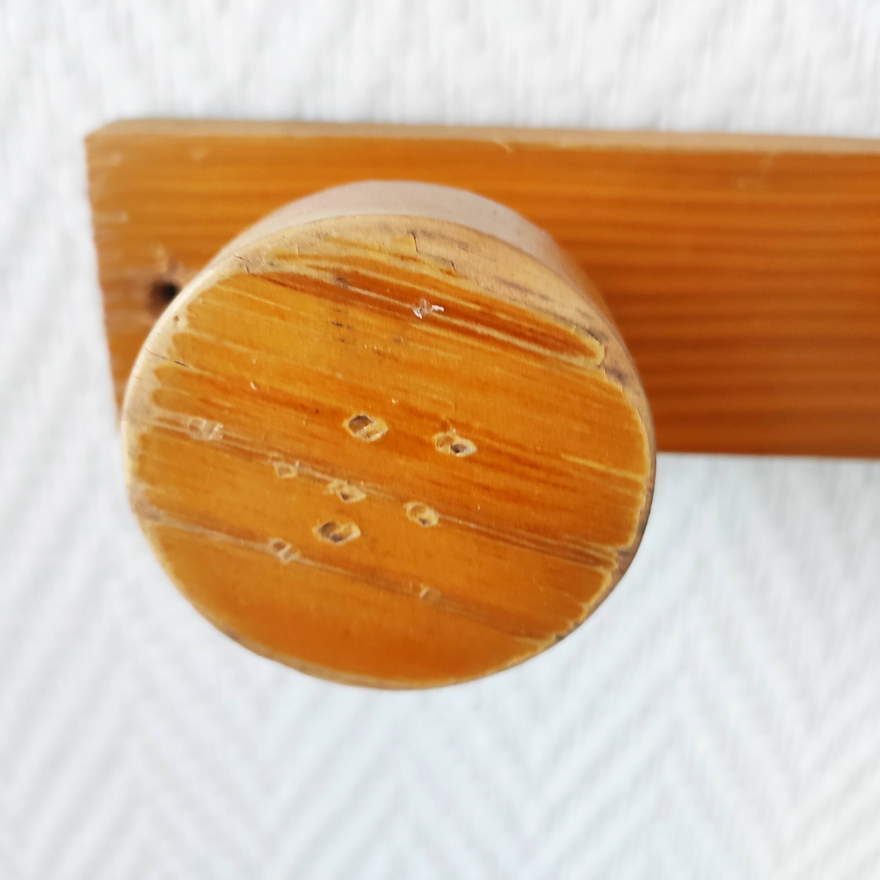 Vintage 70s pine coat hooks – Perriand Les Arcs style