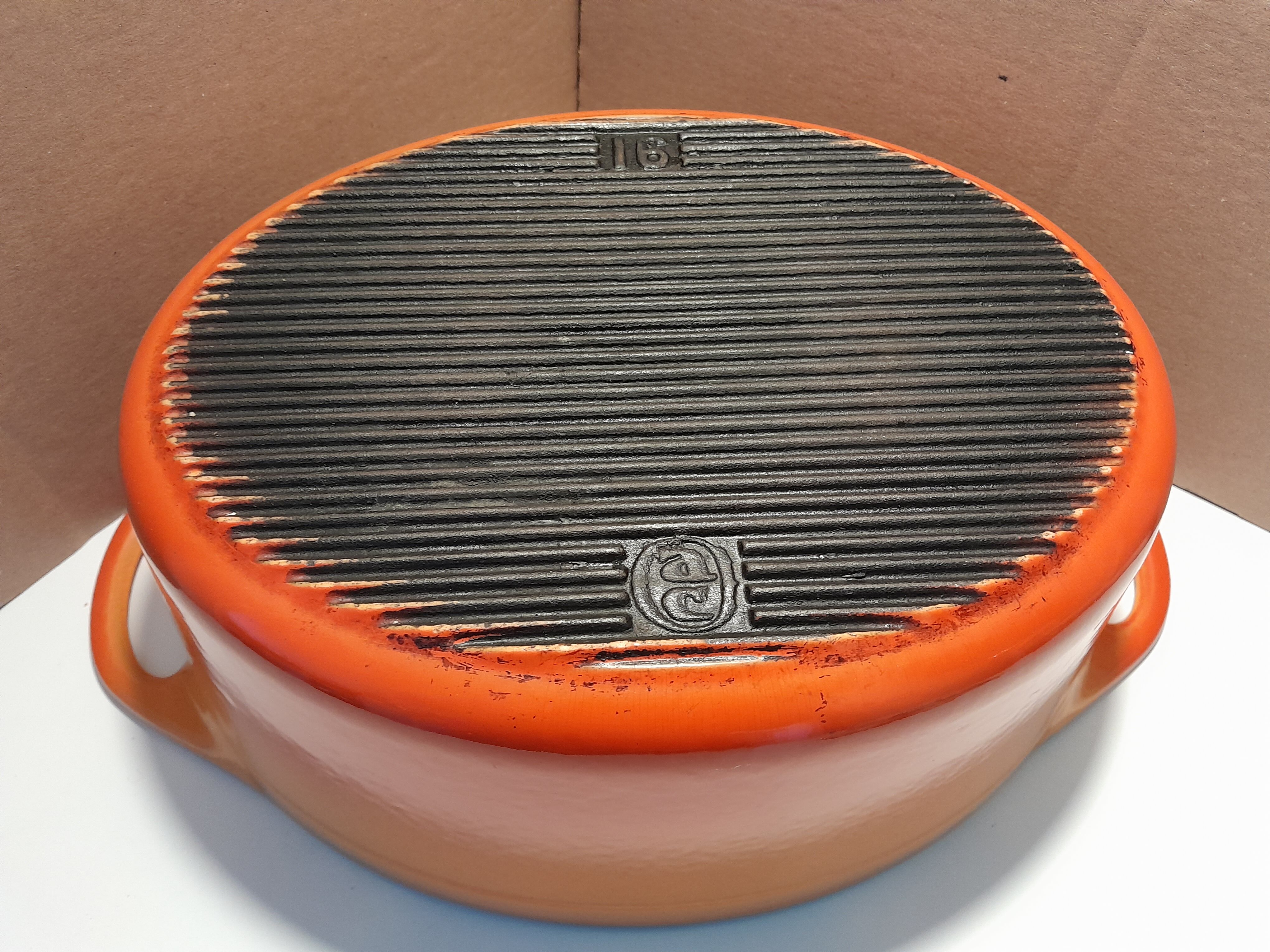 Vintage cast iron casserole orange 38.5 cm