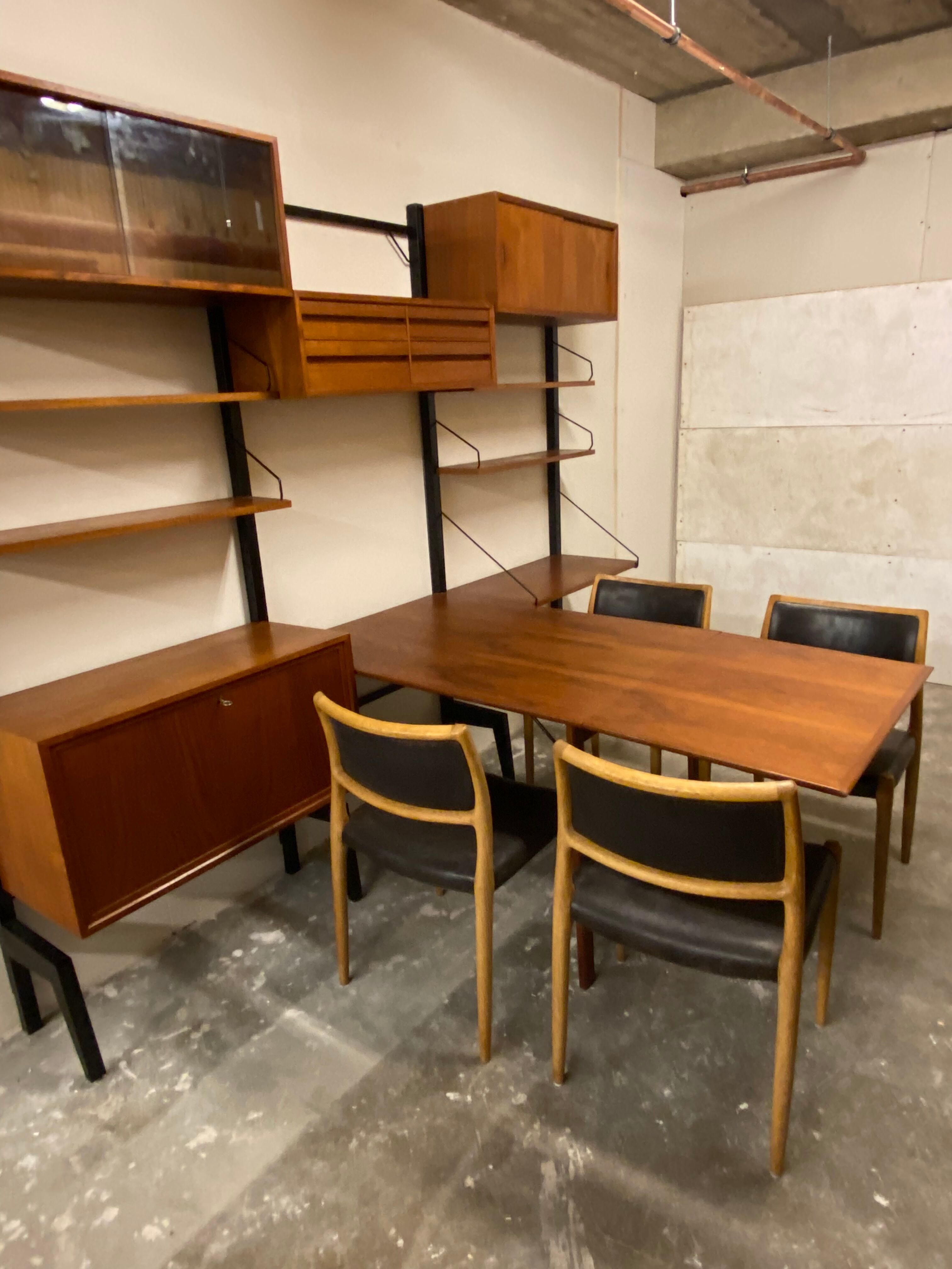 Vintage Scandinavian Teak wall unit by Poul Cadovius for royal system, 1950s