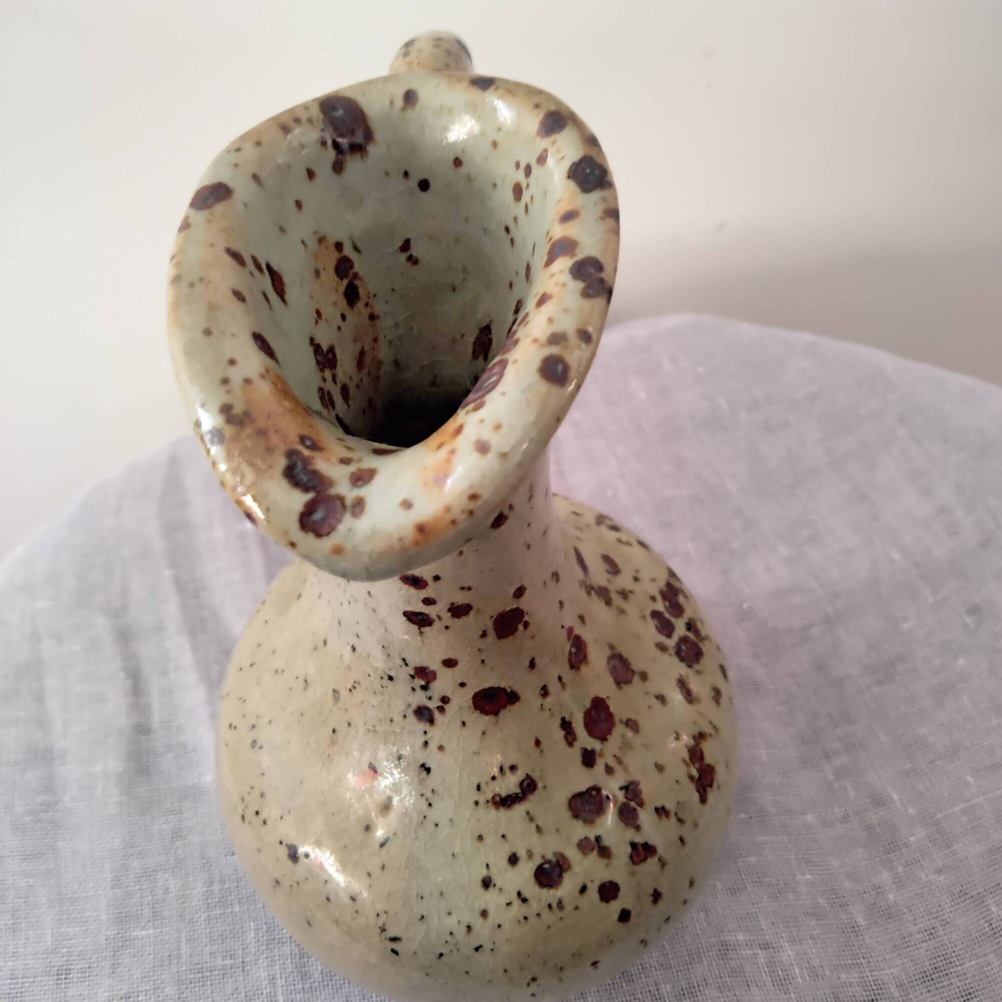Ceramic jug