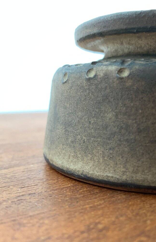 Brutalist mid-century studio pottery vase by Johannes Lessmann for Keramische Werkstatt Margaretenhöhe, Essen.