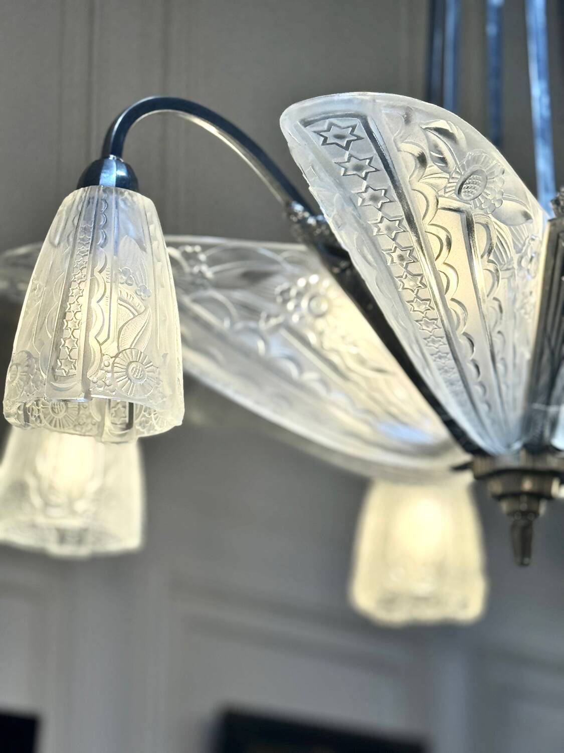 Art Deco Donna Chandelier