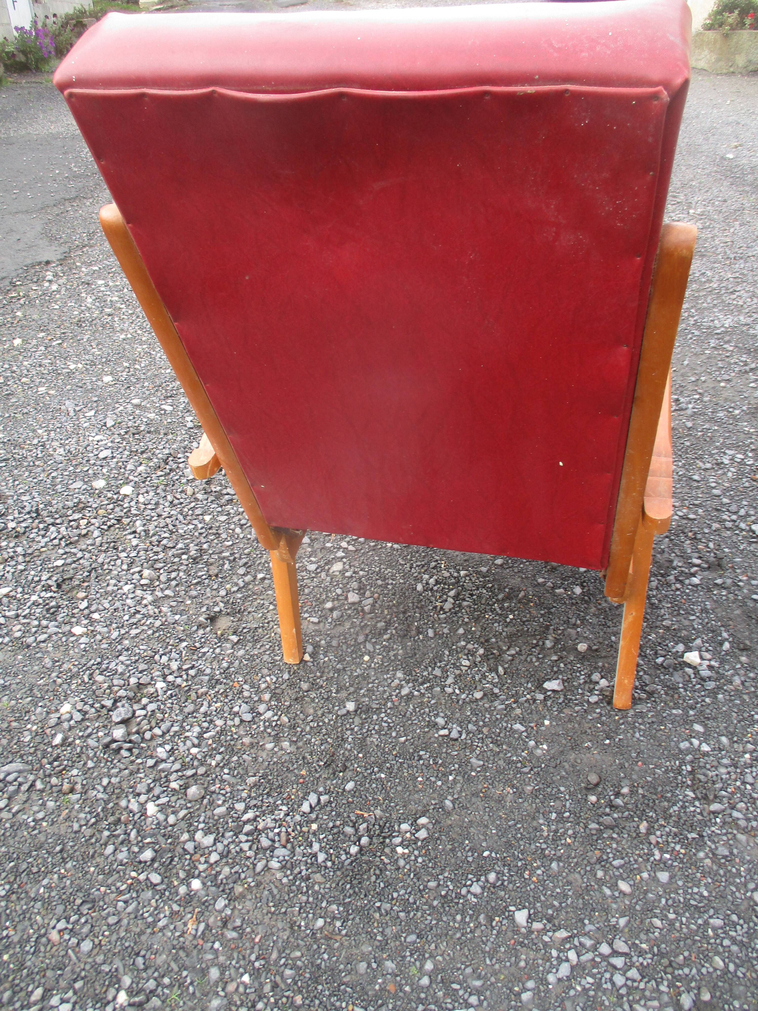 Scandinavian adjustable armchair