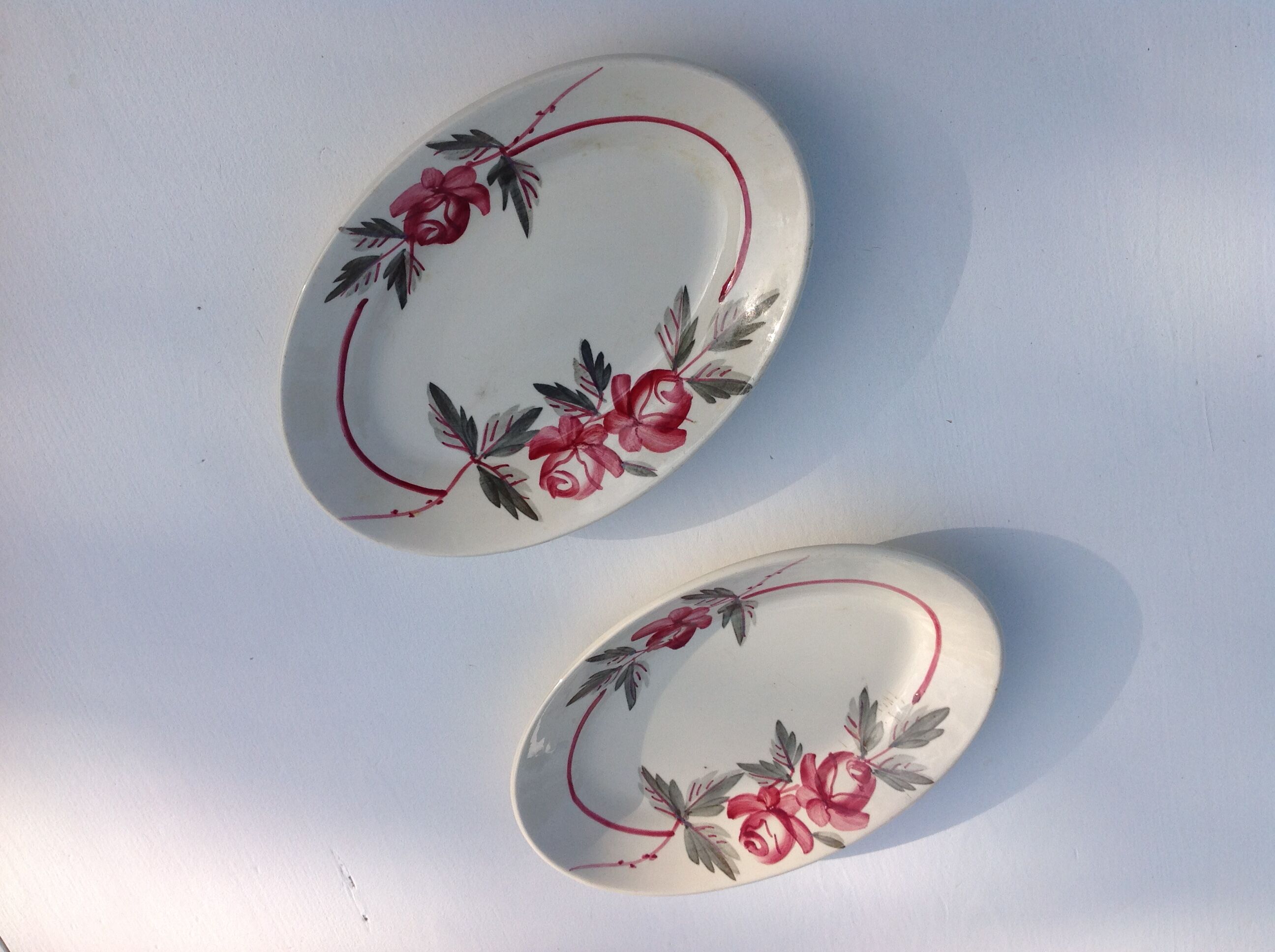 Two raviers of the earthenware factories of Sarreguemines / vintage years 60-70