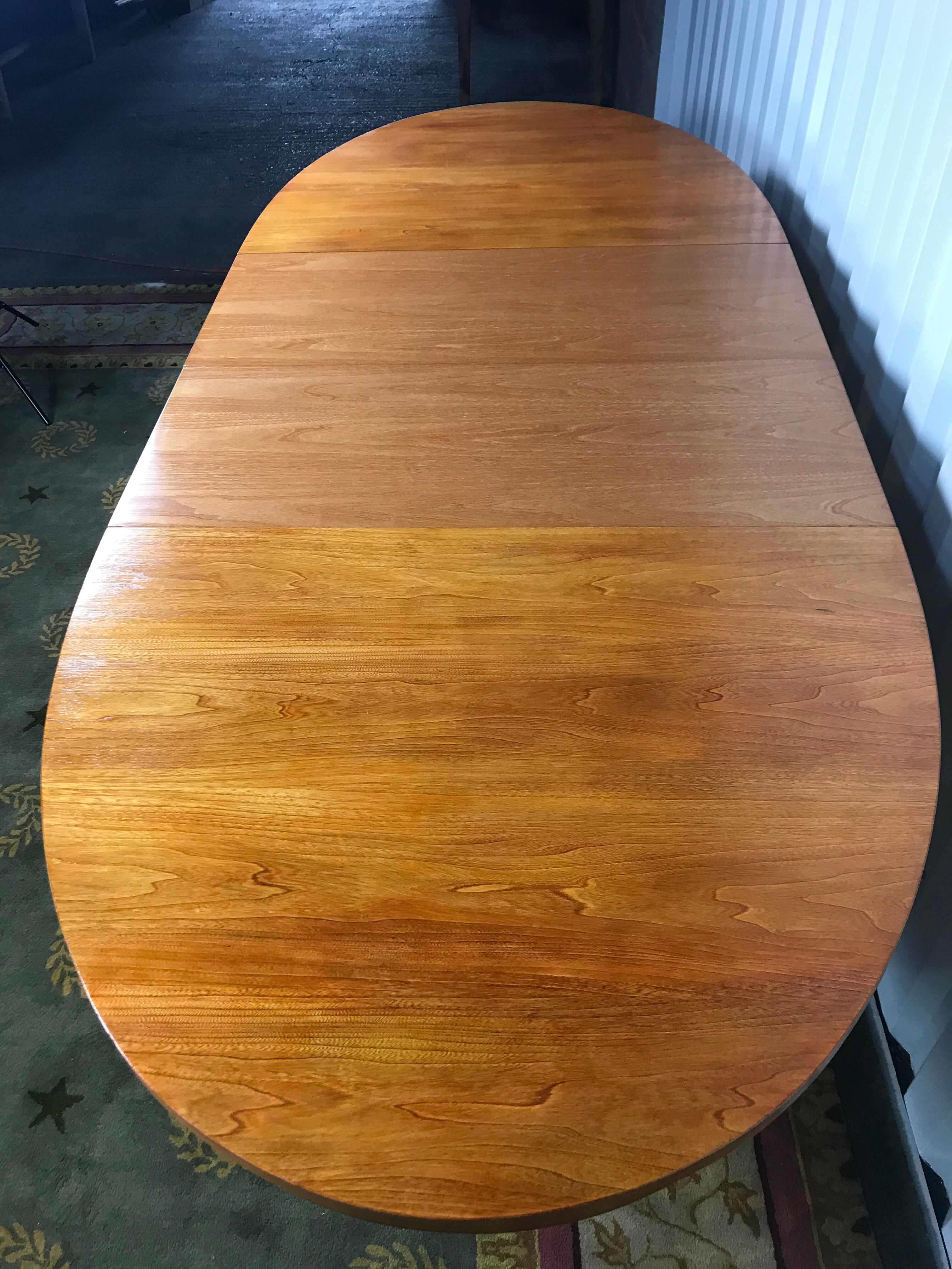 Baumann Oval Dining Table - 2 extensions