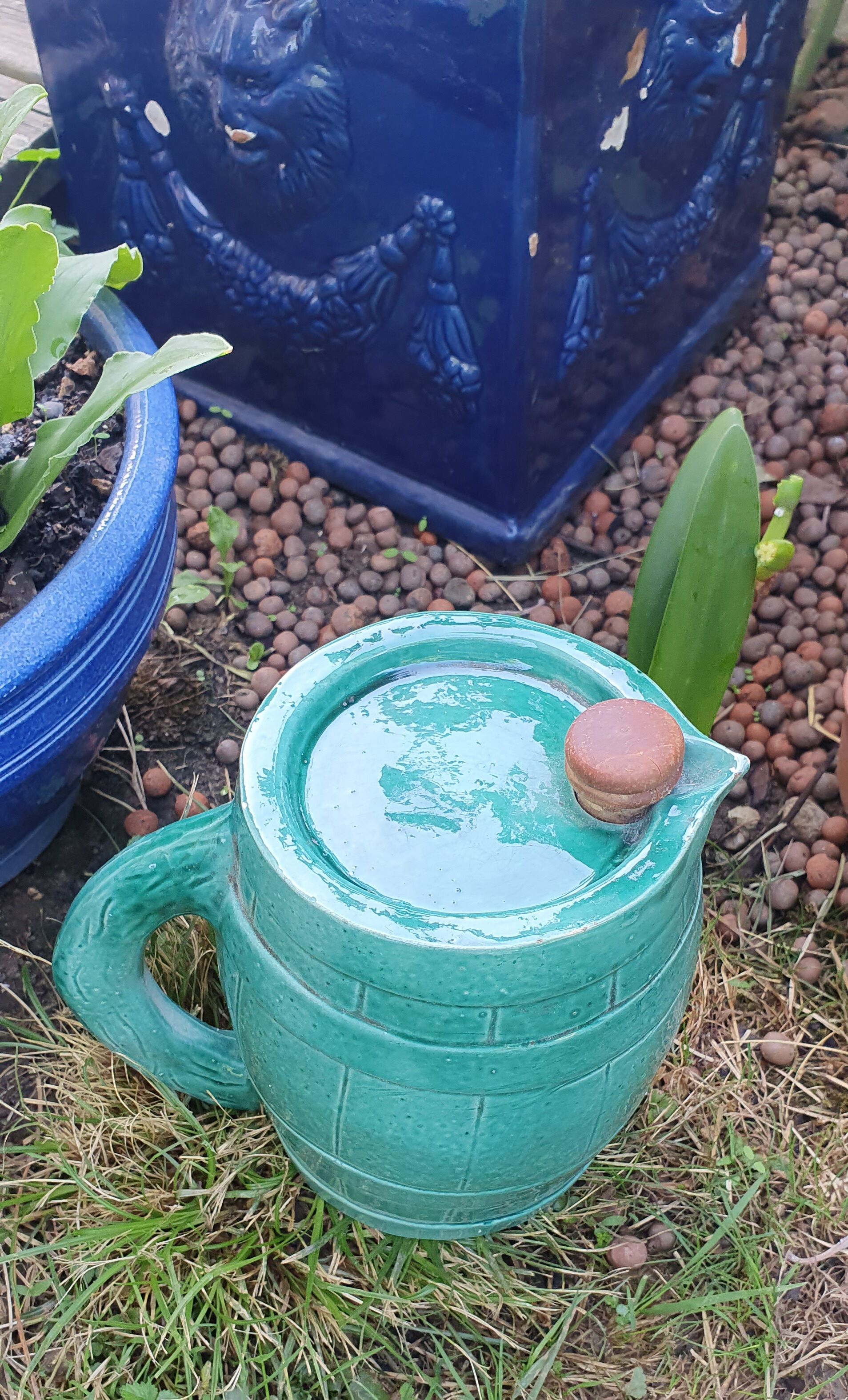Pitcher ceramic bottle