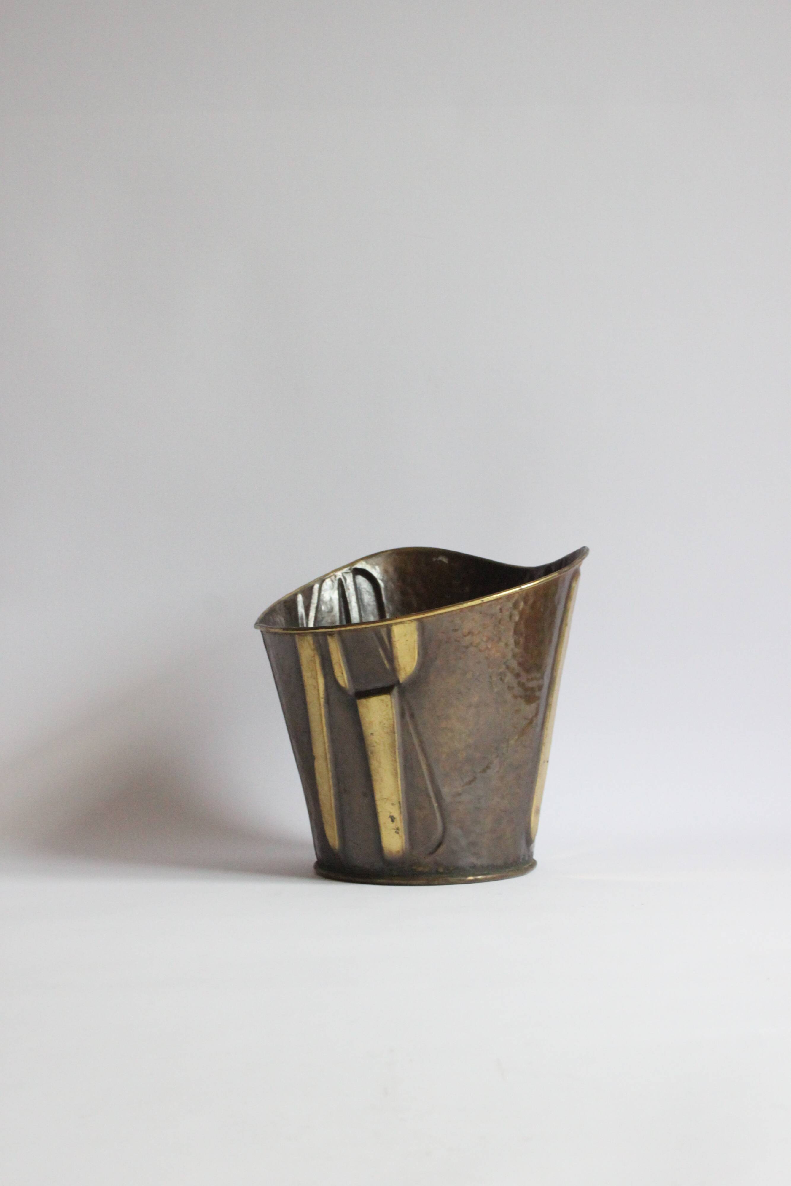 Modernist copper cachepot, 1950s.