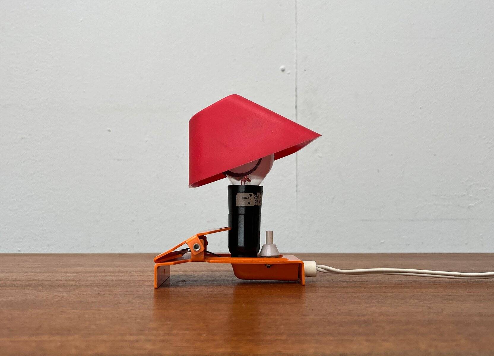 Mid-century East German space age clamp lamp by Krania, 1960s.