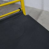 Paire de tabouret de bar italien ajustables jaune laqué et noir