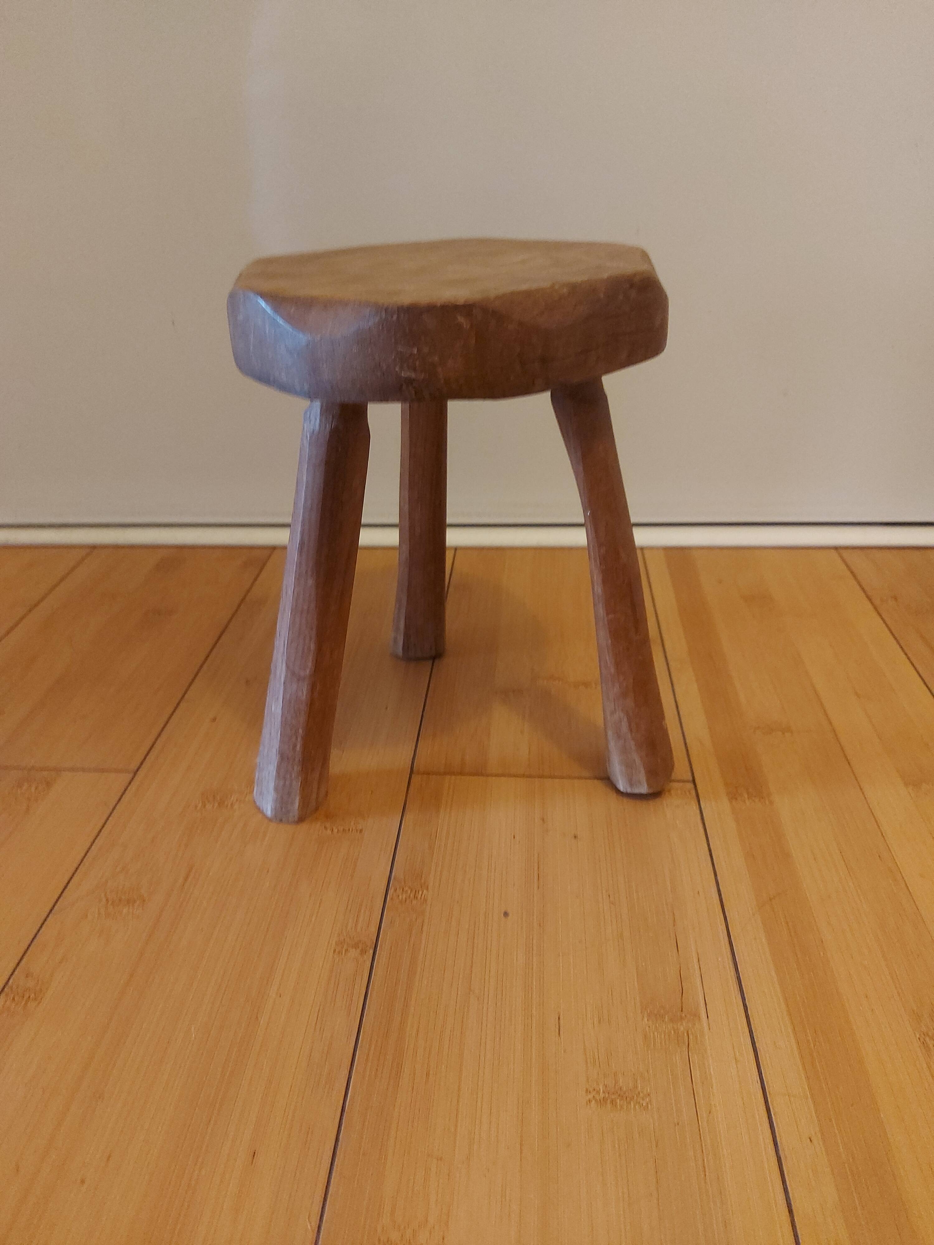Tabouret tripode de vacher pour enfant