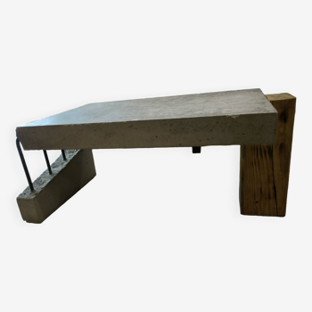 Table basse brutaliste vers 1980