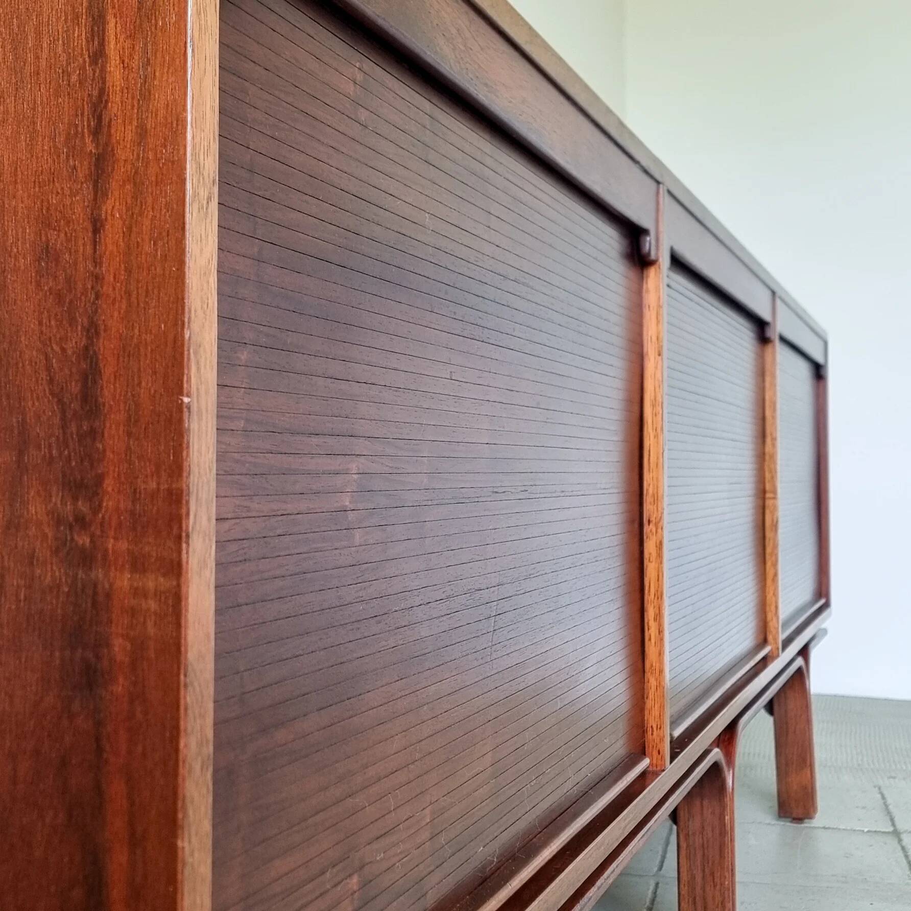 Enfilade M501 en palissandre par Gianfranco Frattini pour Bernini