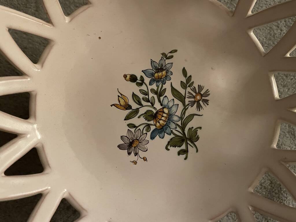 Lallier fruit bowl from Moustiers