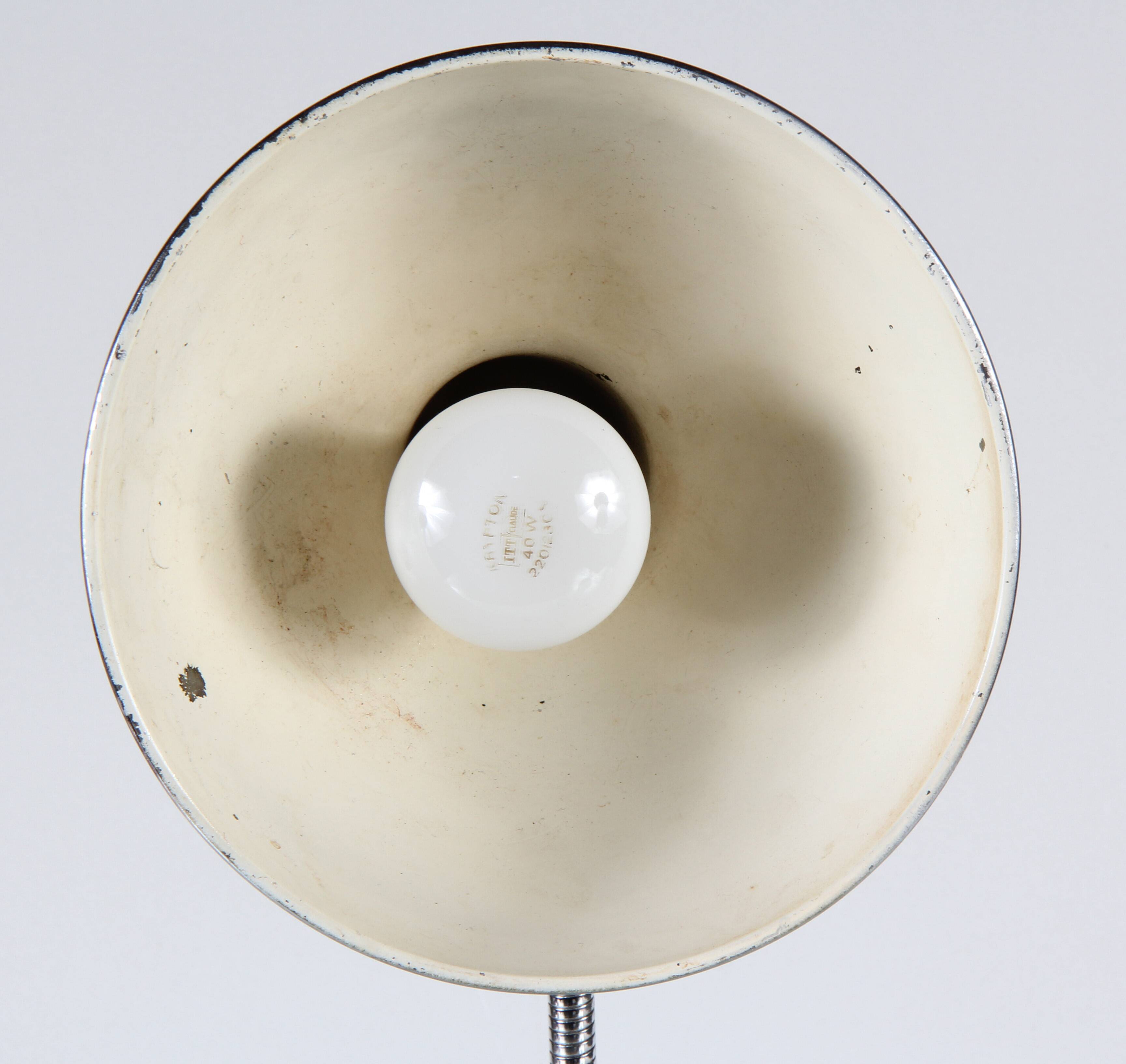 1930s desk lamp: art deco