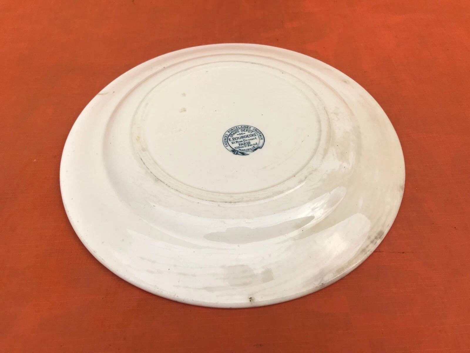 Old serving dish Terre de Fer Grand dépôt Emile Bourgeois Paris