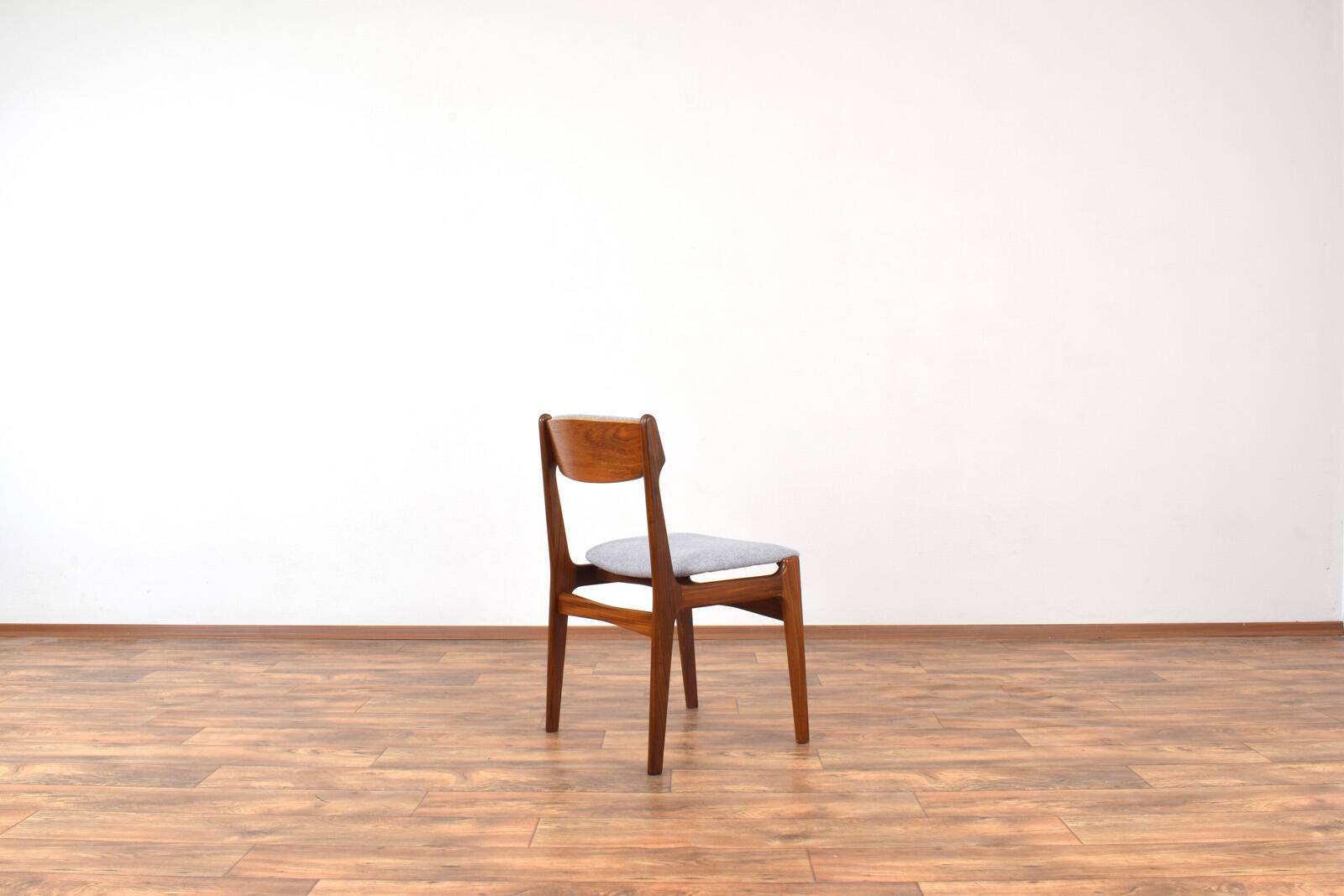 Mid-Century Danish Teak Dining Chairs by Erik Buch, 1960s, Set of 4