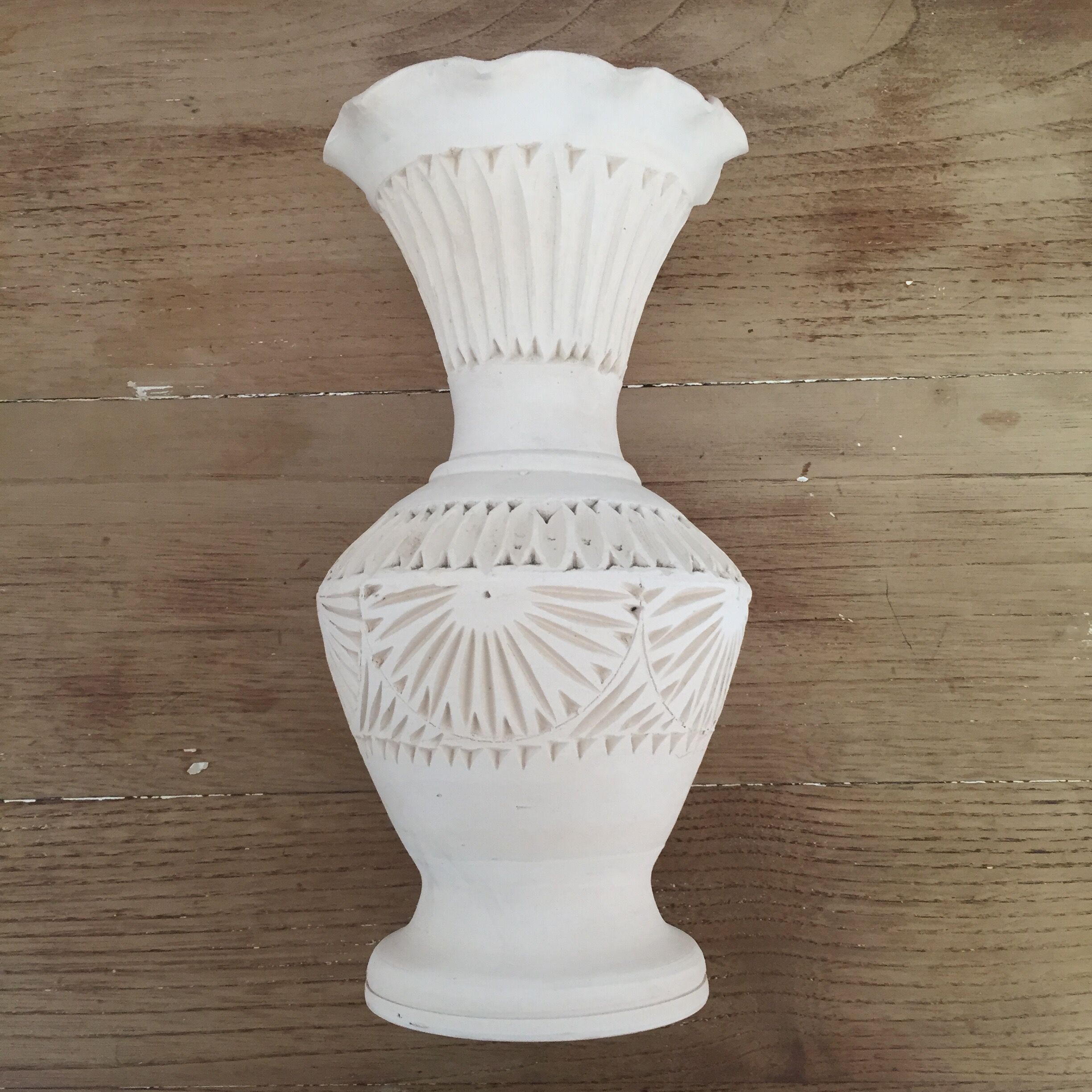 Vase en terre cuite vintage