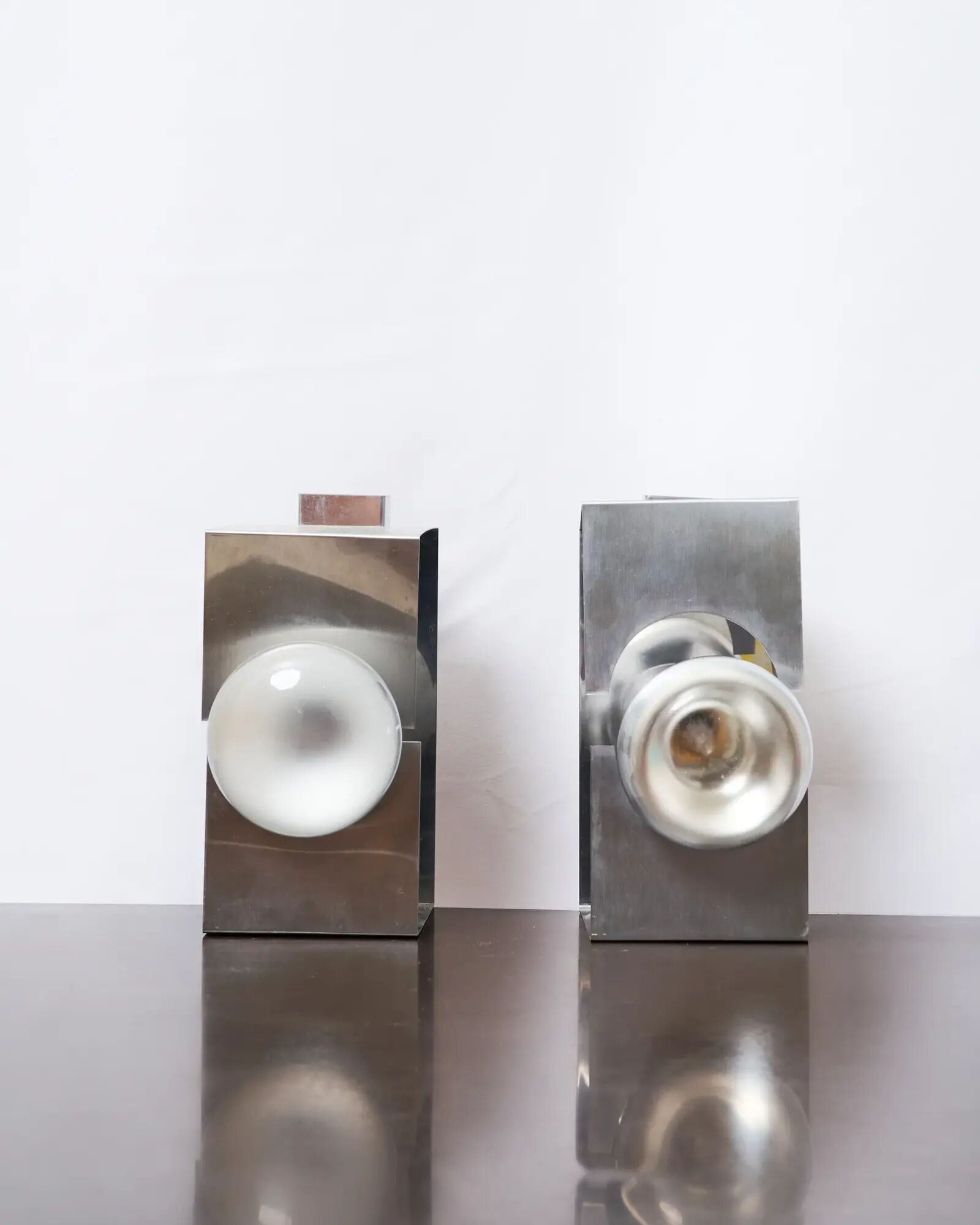 Space age wall light in aluminium and chrome (1 of 3), 1970s