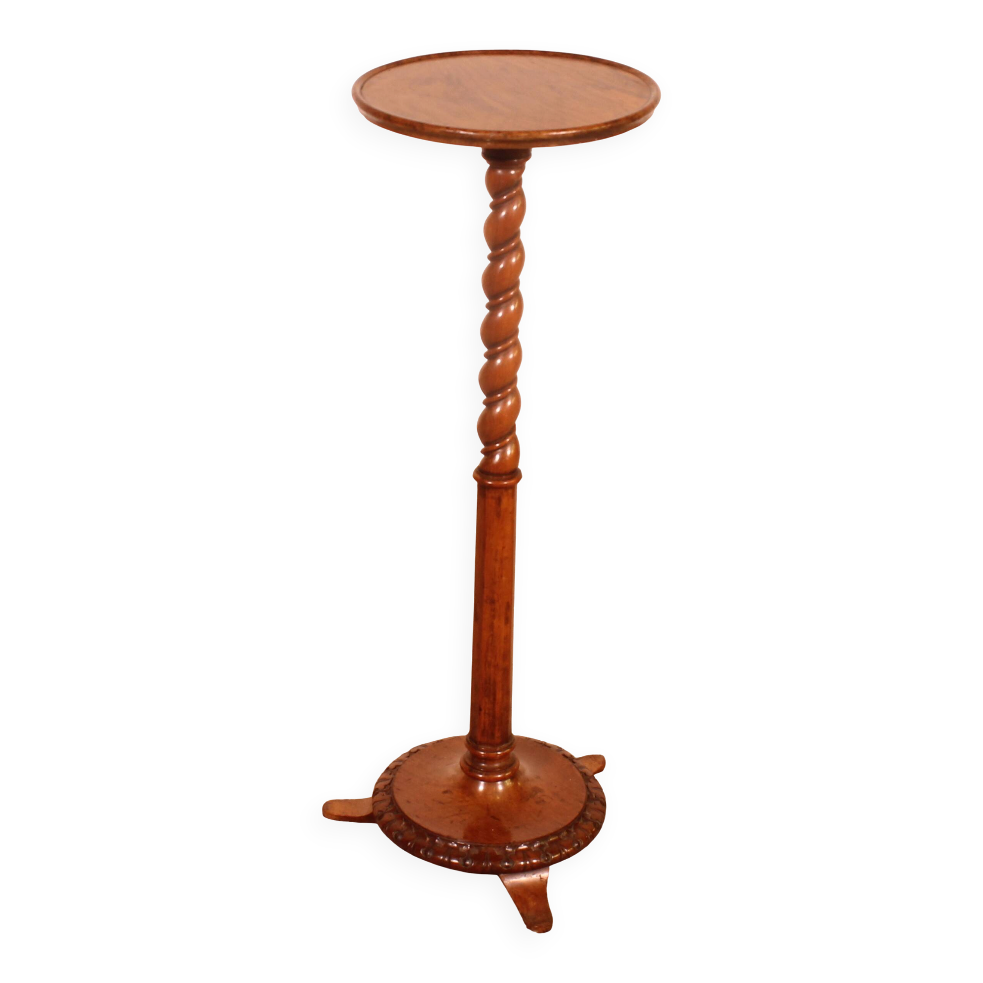 Small guéridon called tea table in walnut - 19th century stamped Holland and So.