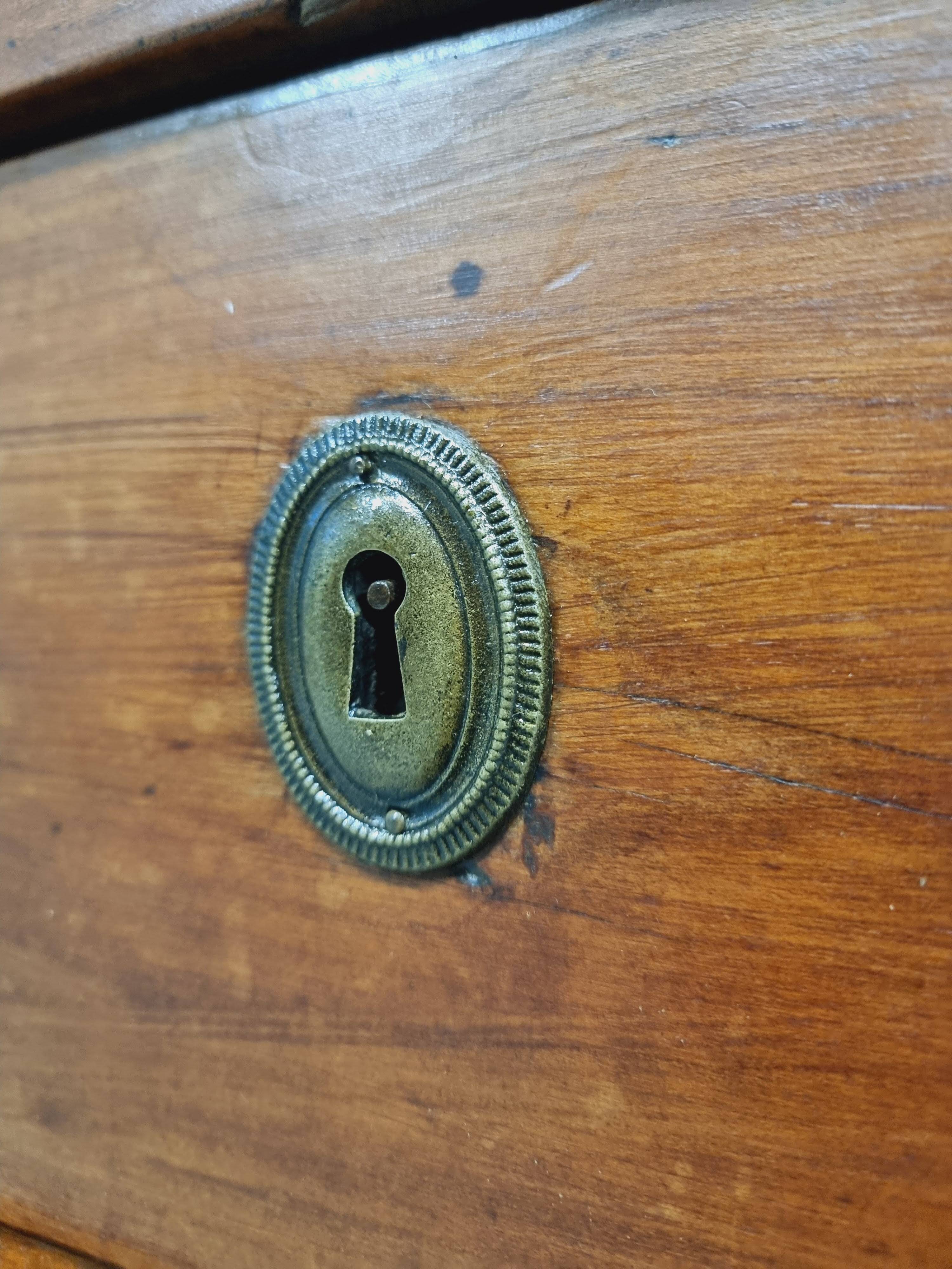 Antique chest of drawers from France from the 19th century