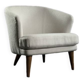 Low Mid-Century Scandinavian Modern Oak & Fabric Armchair with Rounded Backrest, 1960s