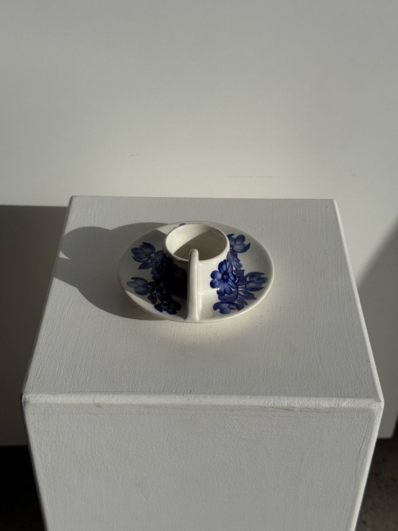 Vintage blue and white hand-held egg cup Poland D13