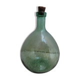 Give me a green glass Jeanne VOD with its stopper, 6l.