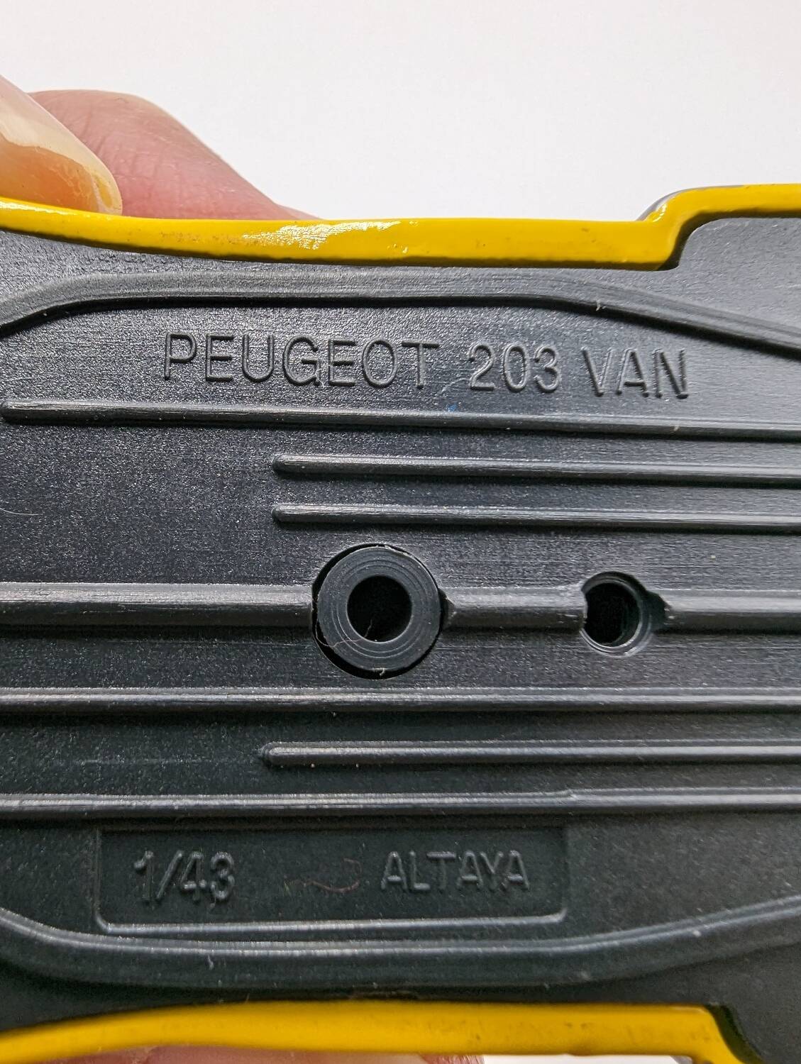 Peugeot 203 Van 1/43rd Pinder