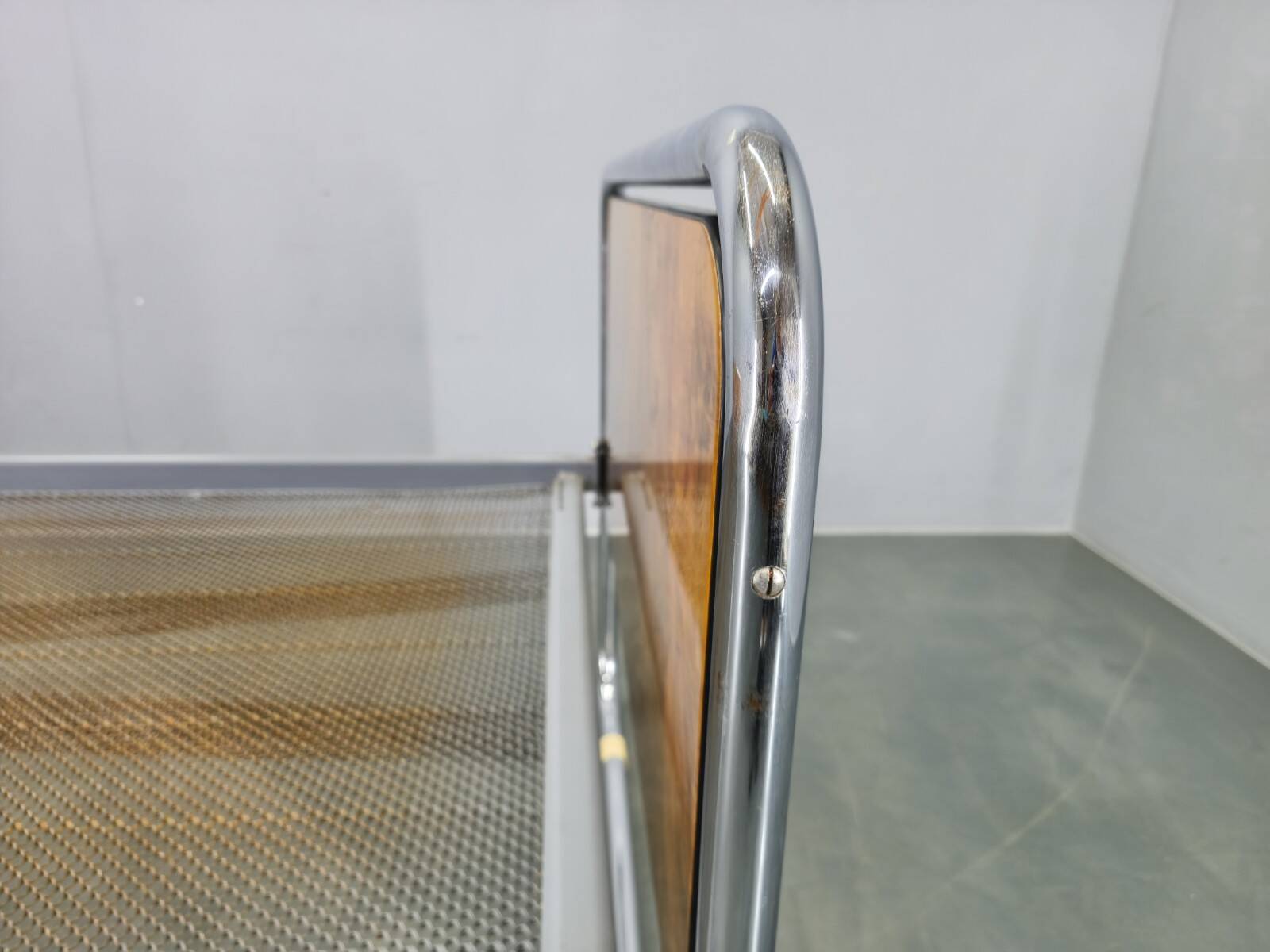 Bauhaus Tubular Steel Bed with Walnut Veneer Panels, 1930s